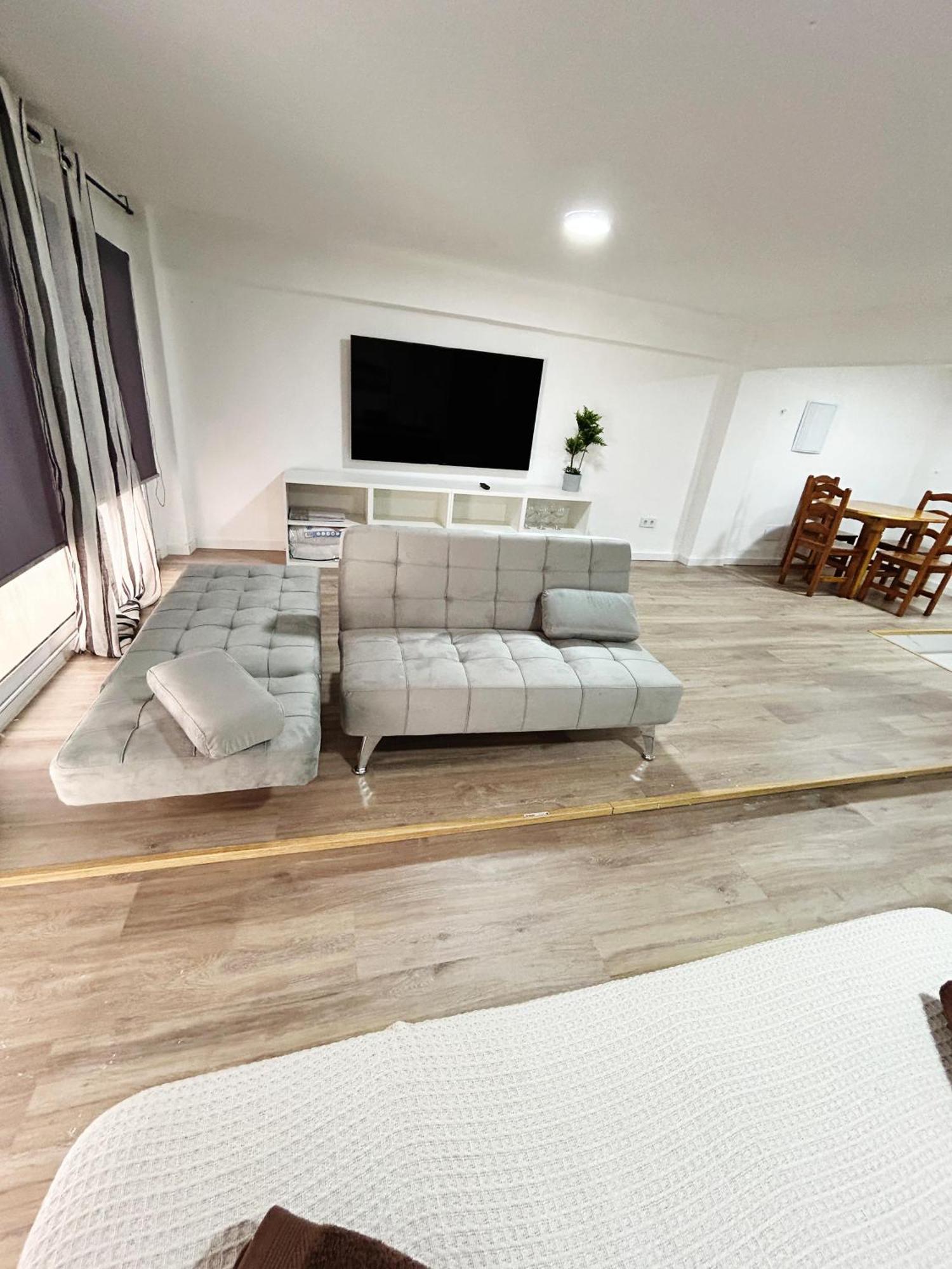 Pura Vida Apartment Torremolinos Ngoại thất bức ảnh